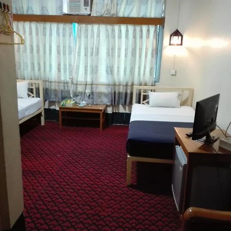 Smile Motel Pyay Exterior photo