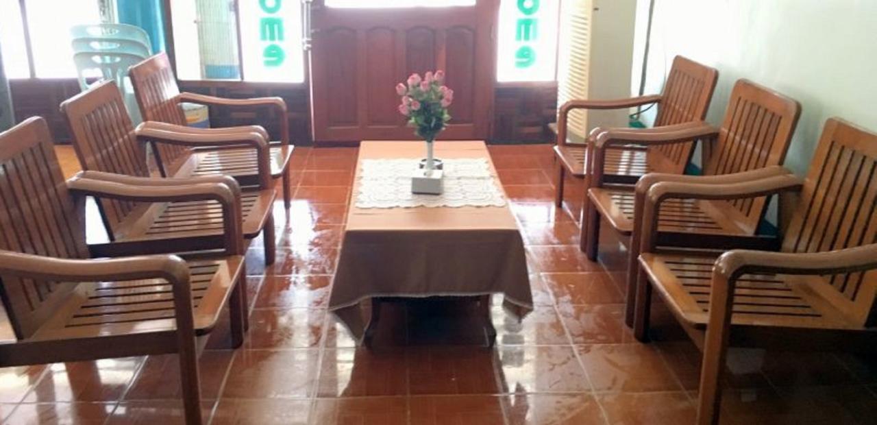 Smile Motel Pyay Exterior photo
