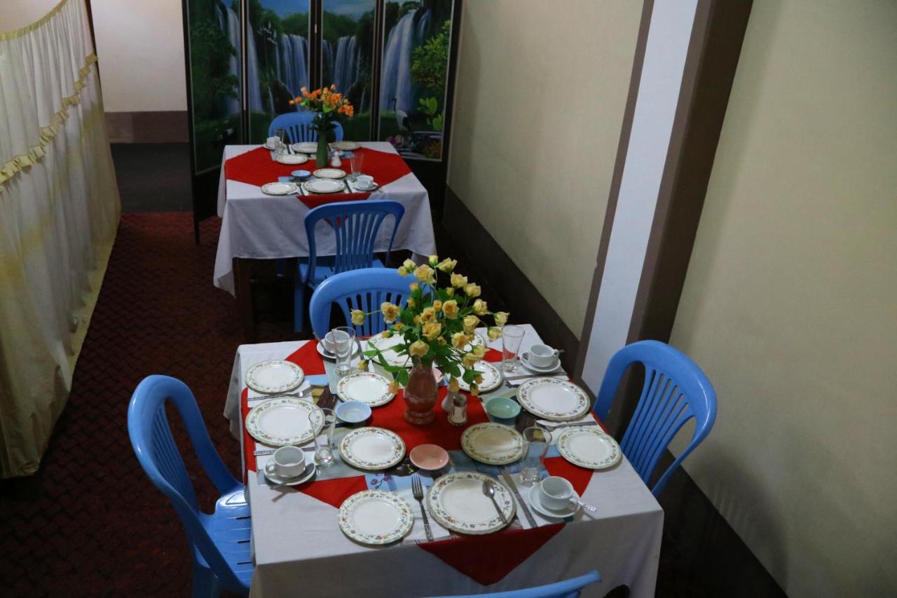 Smile Motel Pyay Exterior photo